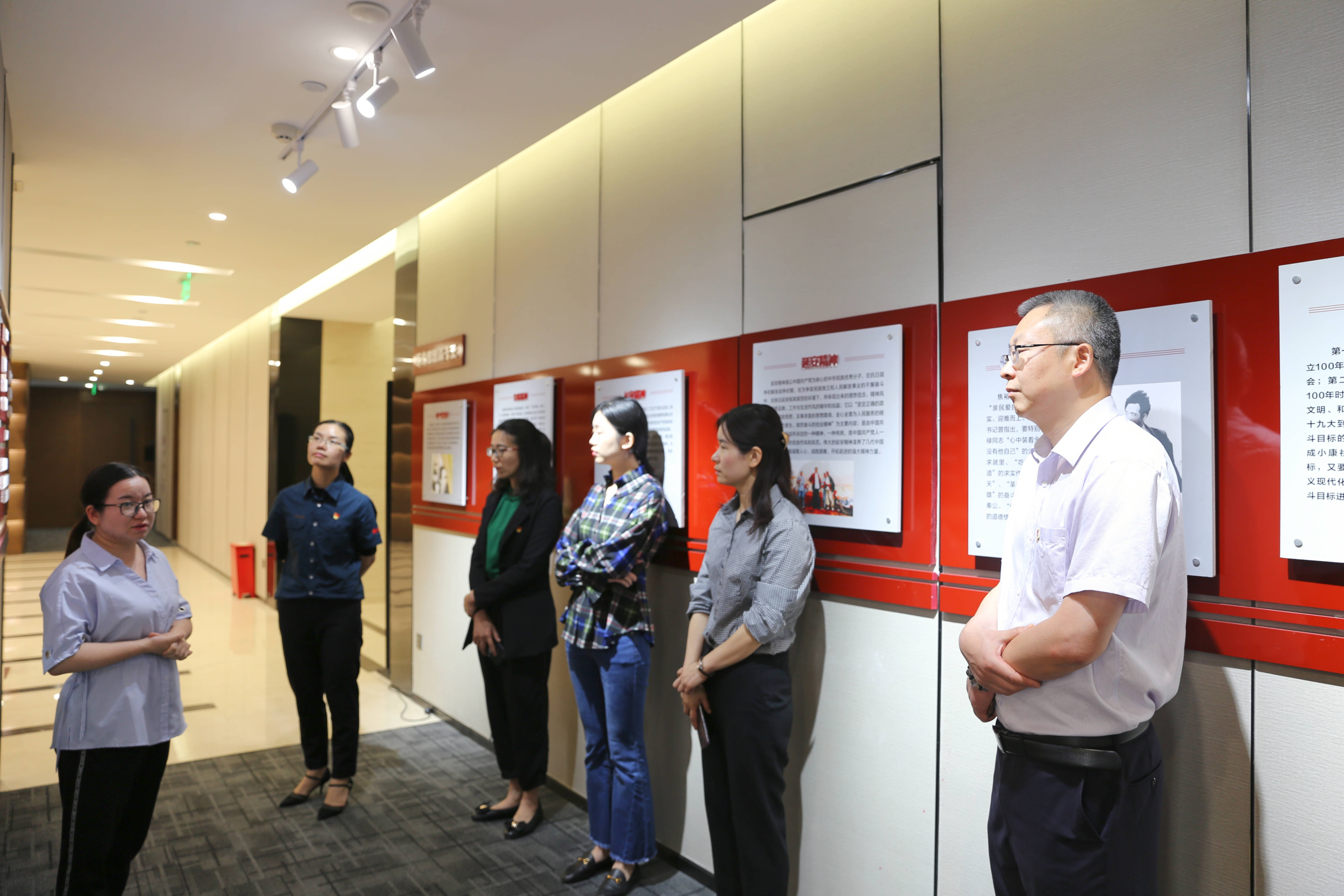 ÖÚöÎÓéÀÖ¡¤öÎÆðµã,ܰ·þÎñ,ÐÄÑ¡Ôñ